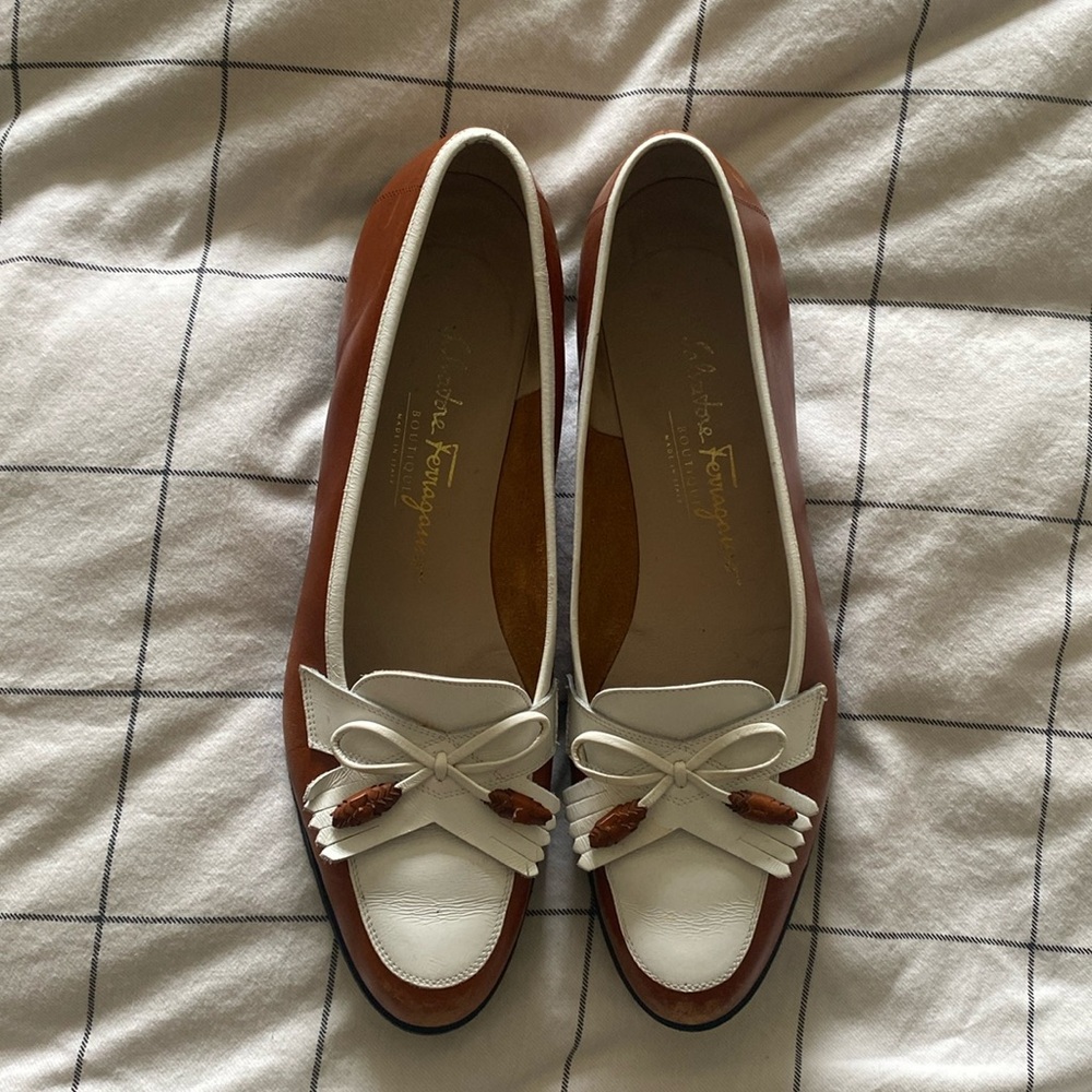 Salvatore Ferragamo Tassle Leather Loafers Size 10AA (narrow)